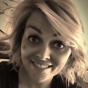 Meet your Posher, Charlene